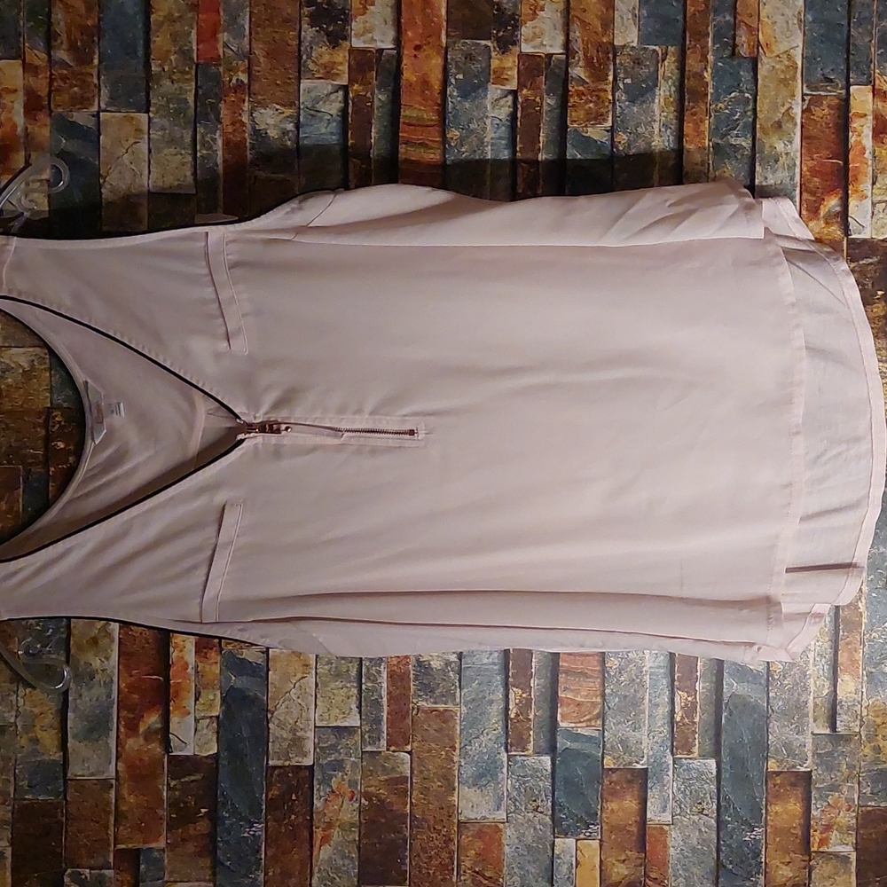 🧁Cute soft pink tank